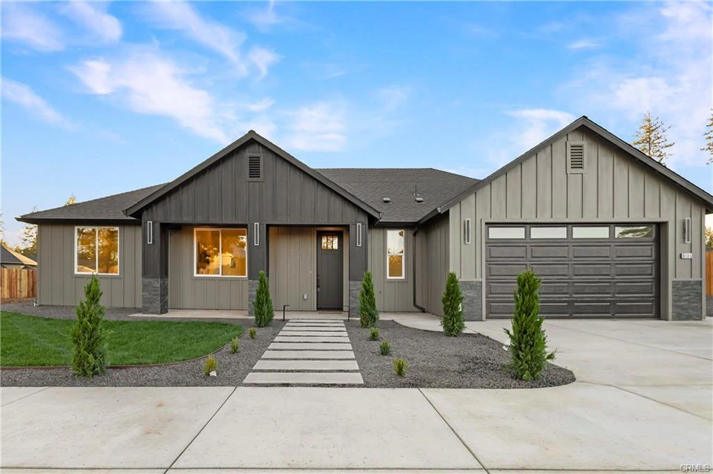 Pentz Rd — Driveway & Landscape